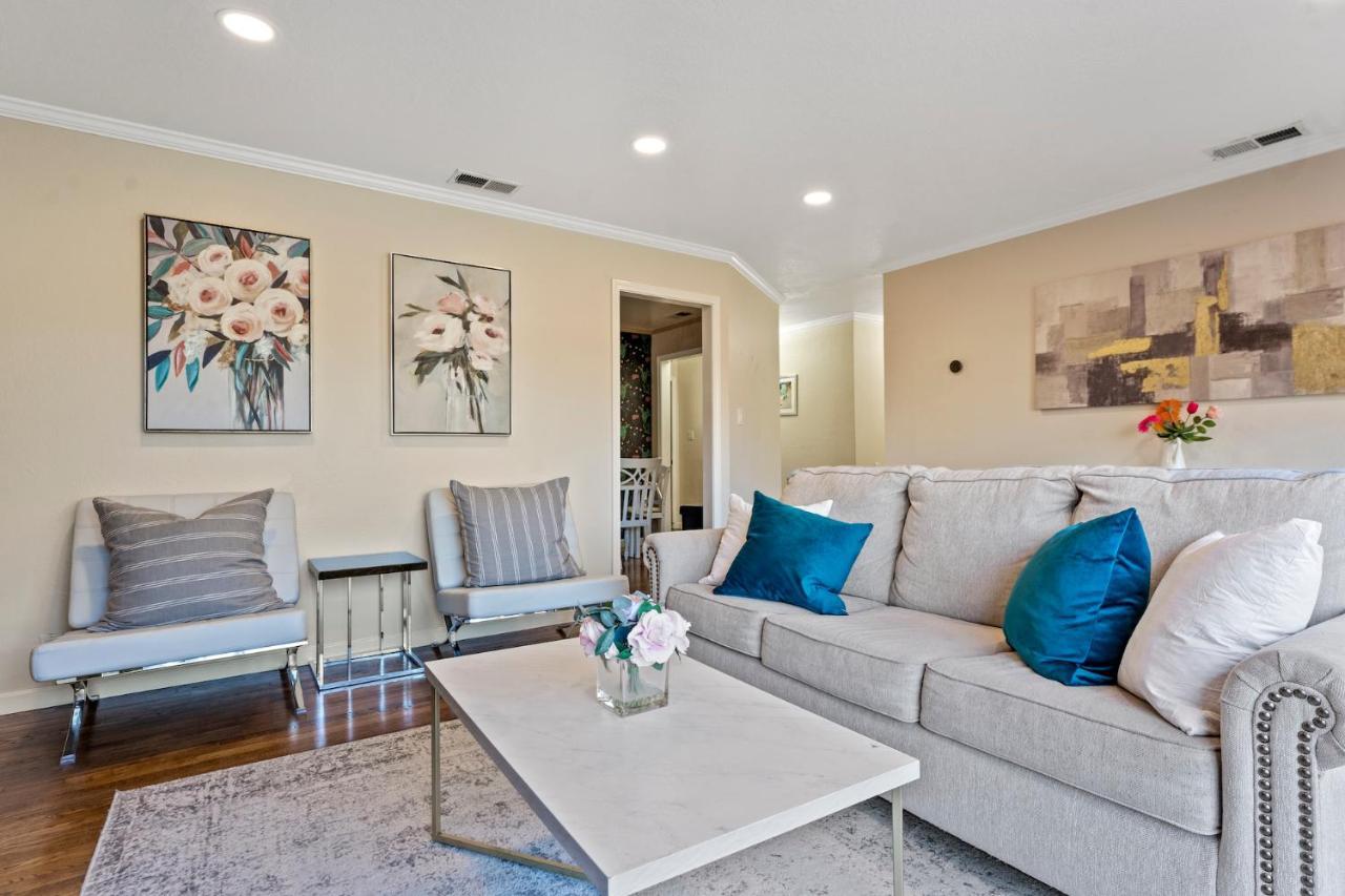 @ Marbella Lane - 3Br Suburban Escape Villa San Jose Exterior photo