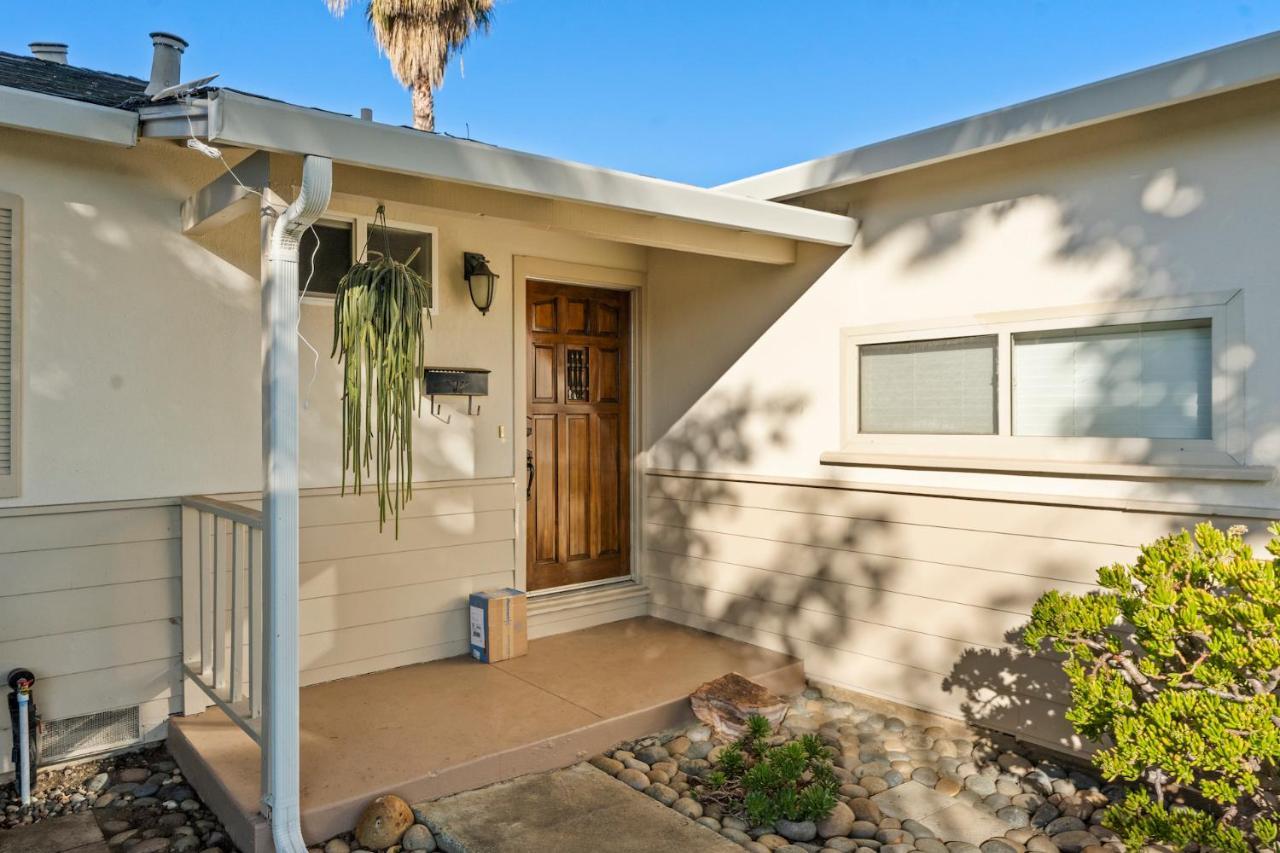 @ Marbella Lane - 3Br Suburban Escape Villa San Jose Exterior photo